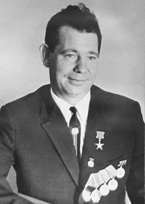Беляков Виктор Осипович